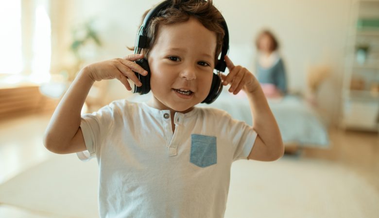 Assessing the Hearing of an Individual with Vision Impairment: The Informal Functional Hearing Evaluation